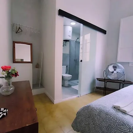 Carrillo La Rosa 2 Apartman *